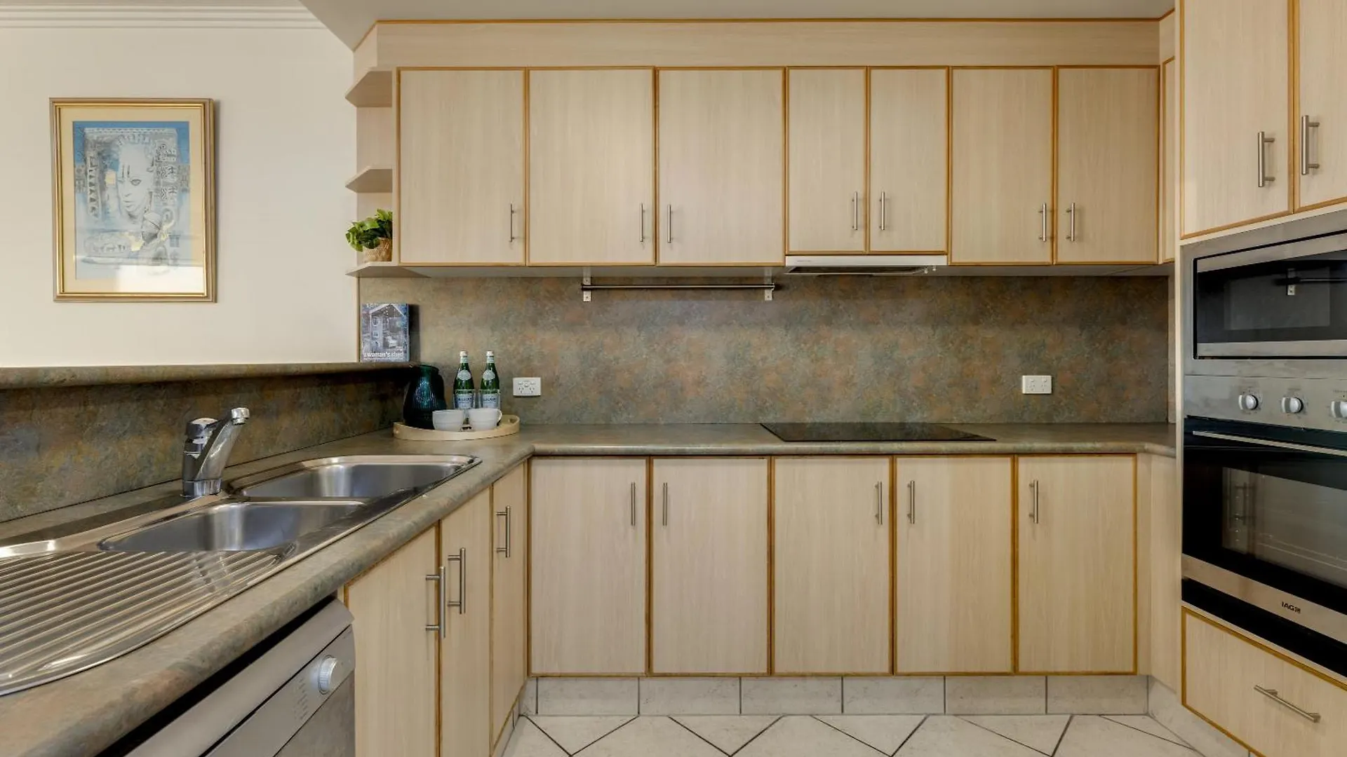 Apart-hotel Holiday Holiday Sun City Apartments Gold Coast